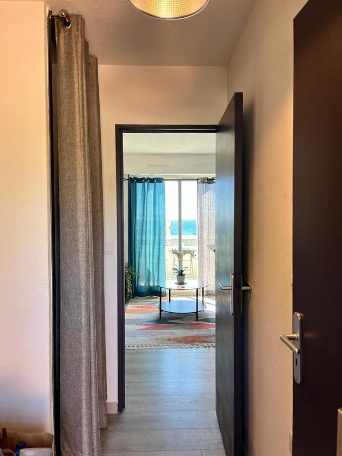 Studio La Baie Des Anges Apartment ลาซิโอตาต์ ภายนอก รูปภาพ